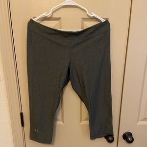 Under Armour capris